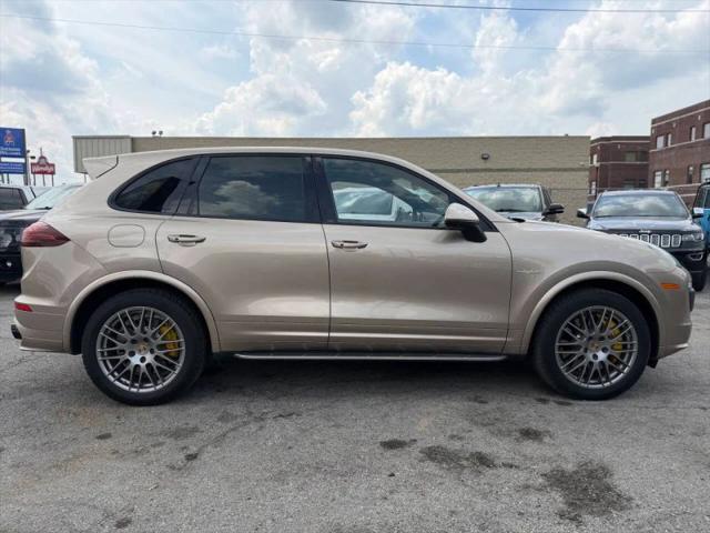 2015 Porsche Cayenne S E