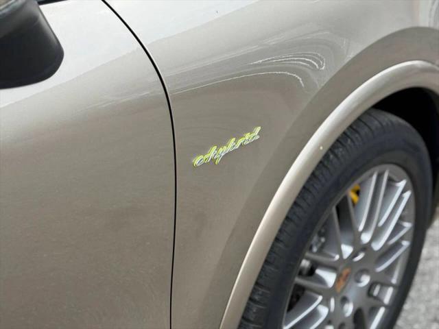 2015 Porsche Cayenne S E