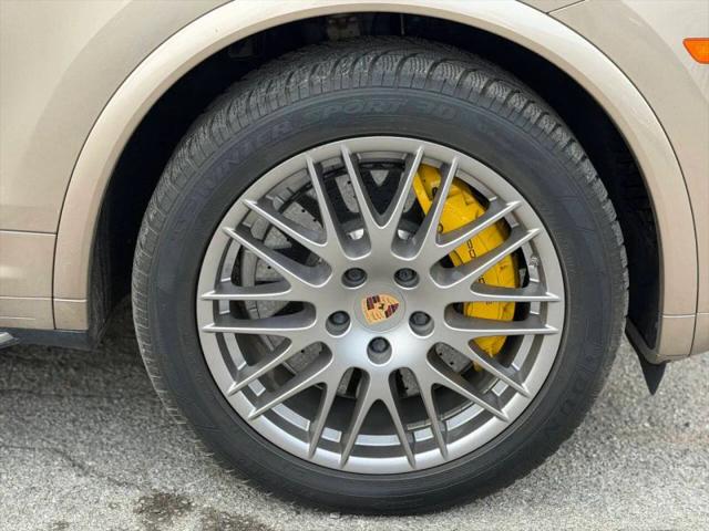 2015 Porsche Cayenne S E