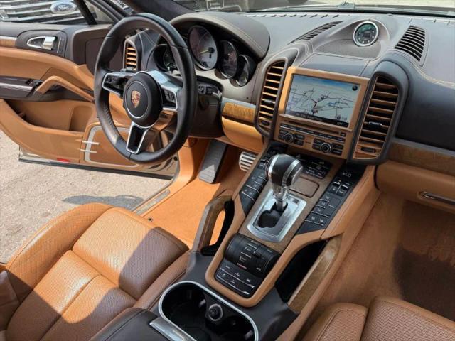 2015 Porsche Cayenne S E