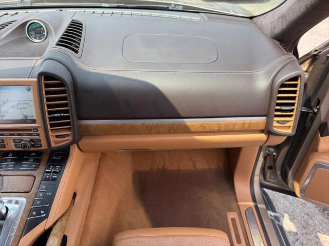 2015 Porsche Cayenne S E