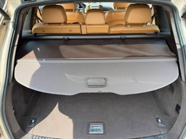 2015 Porsche Cayenne S E