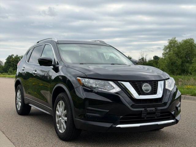 2018 Nissan Rogue SV for sale in Loretto, MN