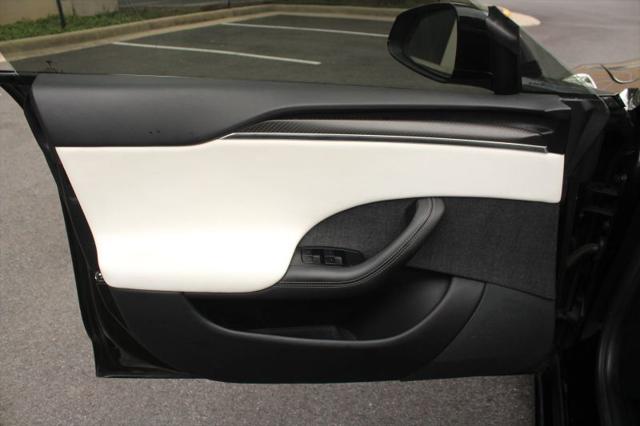 2021 Tesla Model S Plaid Tri Motor All-Wheel Drive