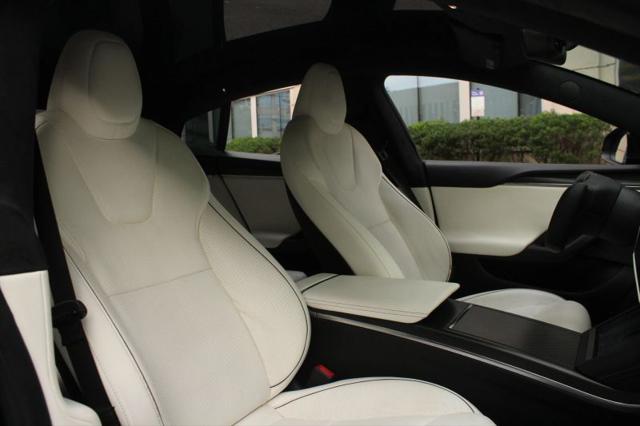 2021 Tesla Model S Plaid Tri Motor All-Wheel Drive