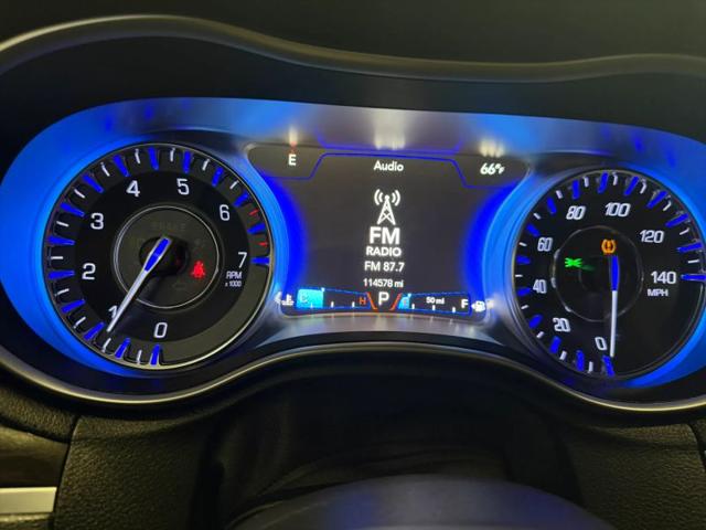 2015 Chrysler 300 Limited