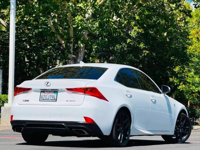 2018 Lexus IS 300 300