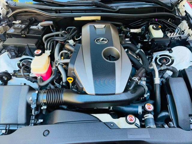 2018 Lexus IS 300 300