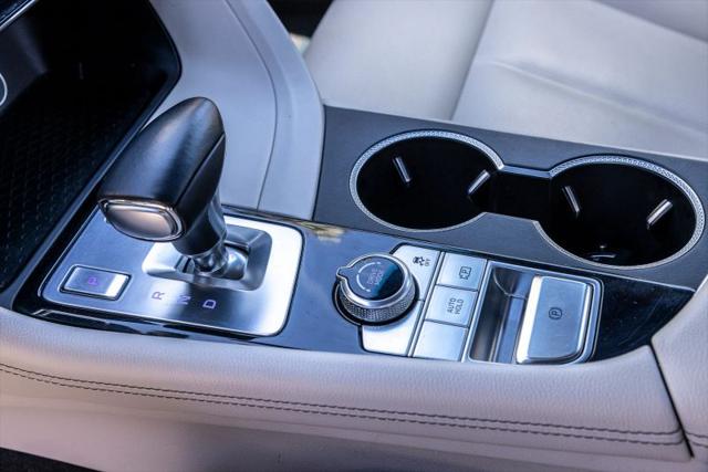 2025 Genesis G70 2.5T RWD