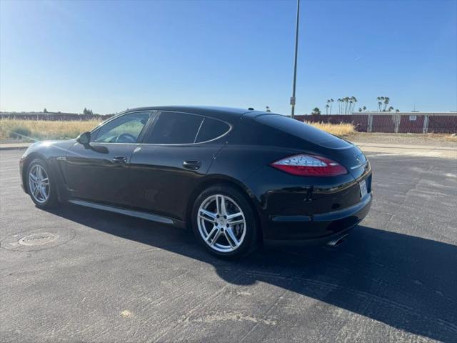 2011 Porsche Panamera 4