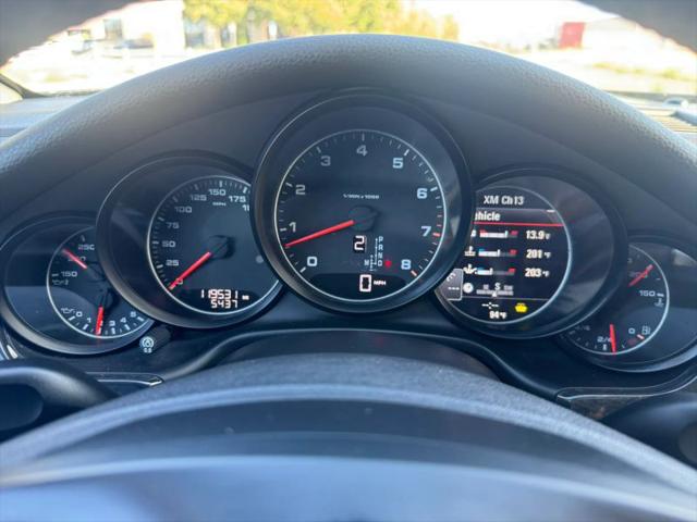 2011 Porsche Panamera 4