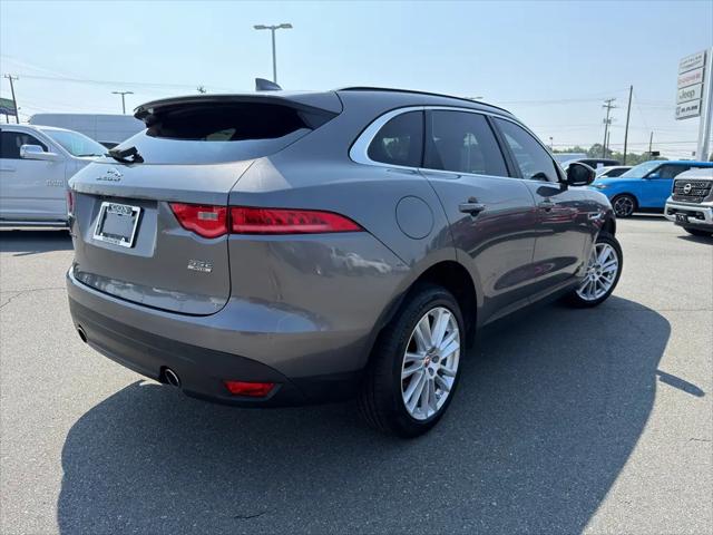 2017 Jaguar F-PACE 35t Prestige