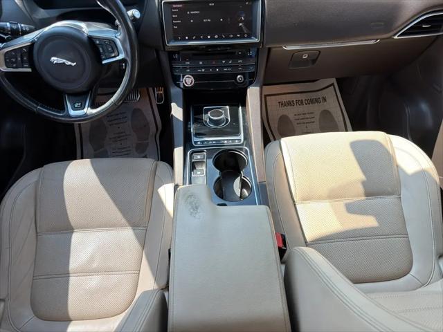 2017 Jaguar F-PACE 35t Prestige