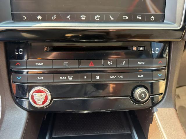 2017 Jaguar F-PACE 35t Prestige