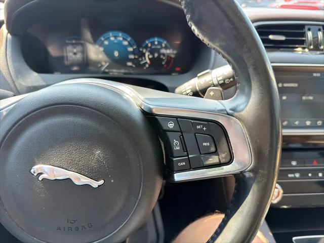 2017 Jaguar F-PACE 35t Prestige