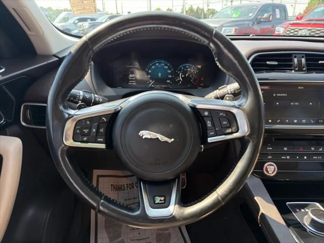 2017 Jaguar F-PACE 35t Prestige