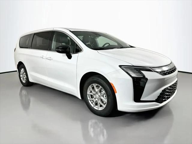 2027 Chrysler Pacifica Select for sale in Owasso, OK