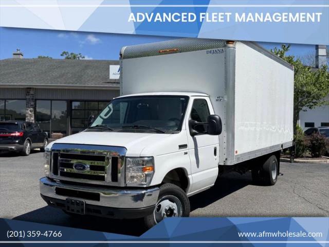 2019 Ford E-350 Cutaway Base for sale in Branchville, NJ