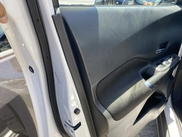 2023 Nissan Kicks SV Xtronic CVT