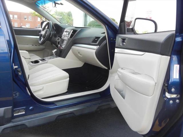 2011 Subaru Outback 2.5i Premium