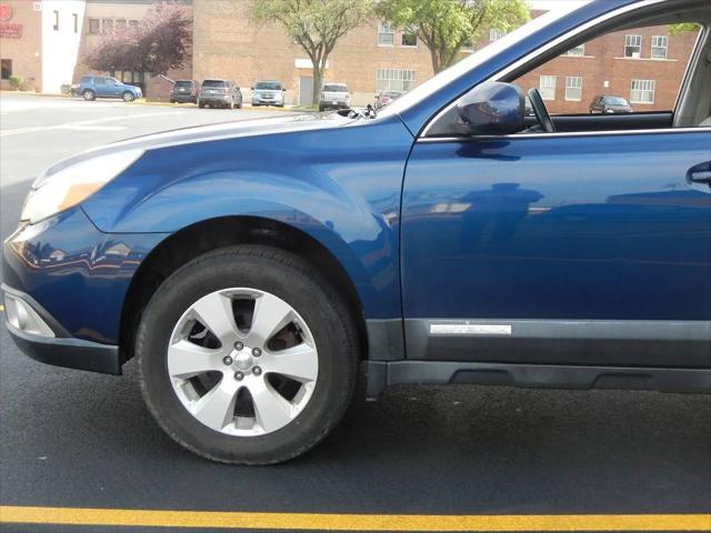 2011 Subaru Outback 2.5i Premium