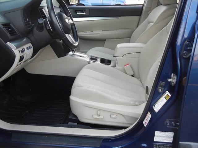 2011 Subaru Outback 2.5i Premium