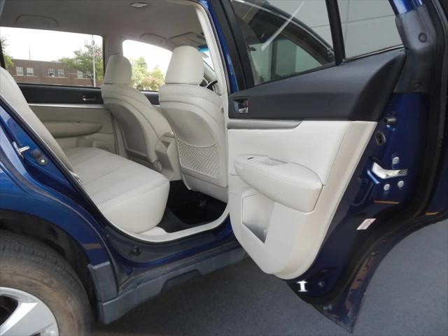 2011 Subaru Outback 2.5i Premium