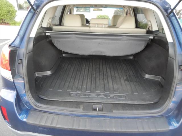 2011 Subaru Outback 2.5i Premium