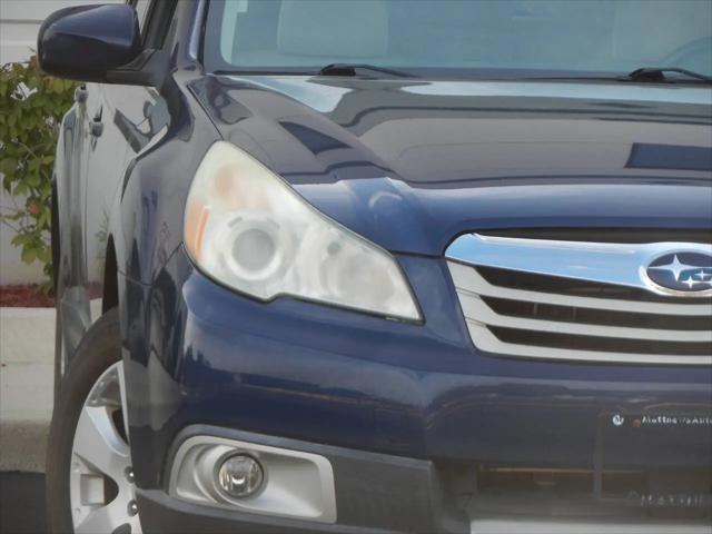 2011 Subaru Outback 2.5i Premium