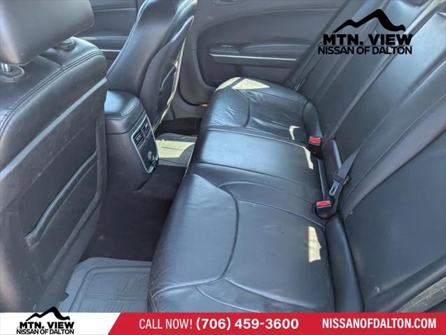 2013 Chrysler 300 Motown