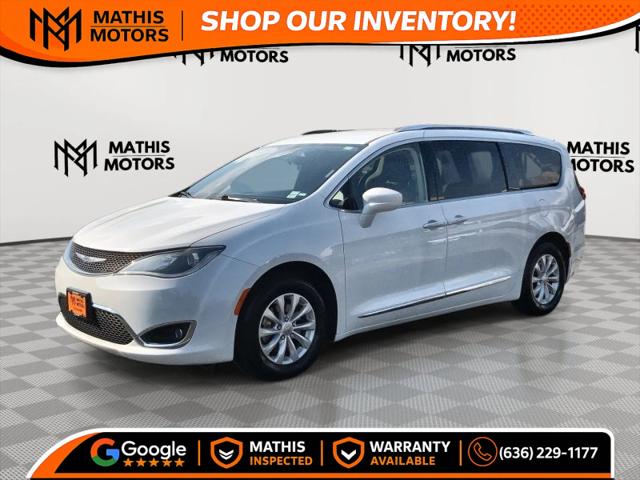 2019 Chrysler Pacifica Touring L for sale in Saint Charles, MO