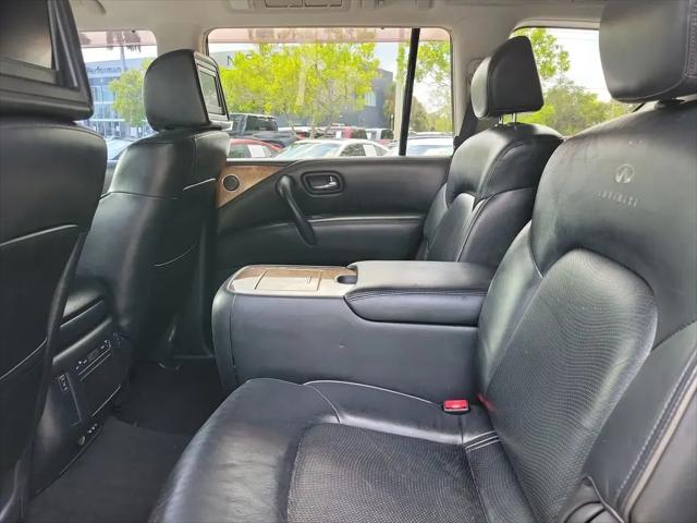2014 INFINITI QX80 Standard