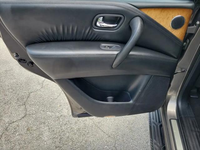 2014 INFINITI QX80 Standard