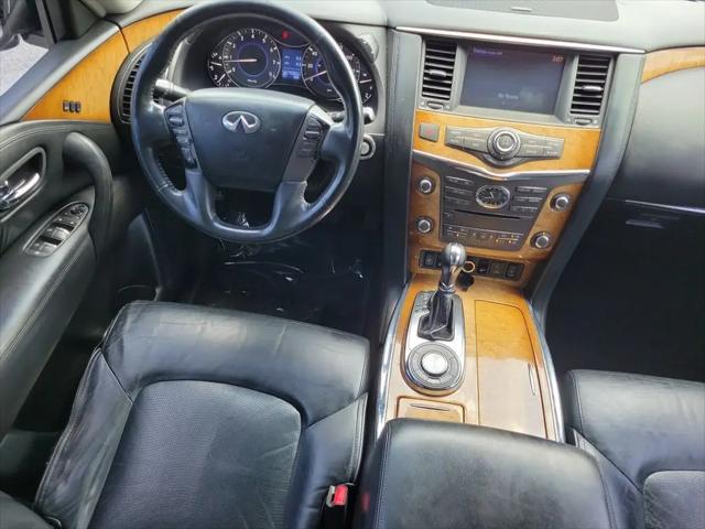 2014 INFINITI QX80 Standard
