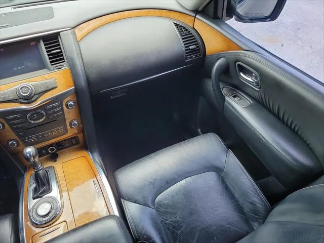 2014 INFINITI QX80 Standard