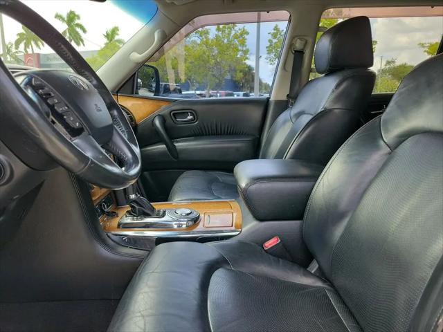 2014 INFINITI QX80 Standard