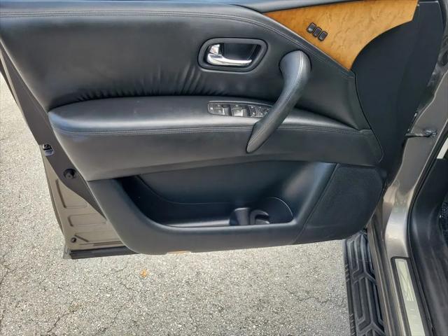 2014 INFINITI QX80 Standard