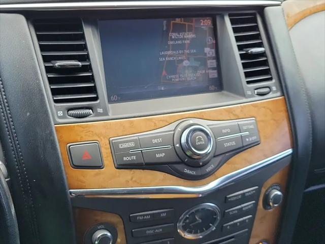 2014 INFINITI QX80 Standard