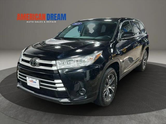 2019 Toyota Highlander LE for sale in Warwick, RI