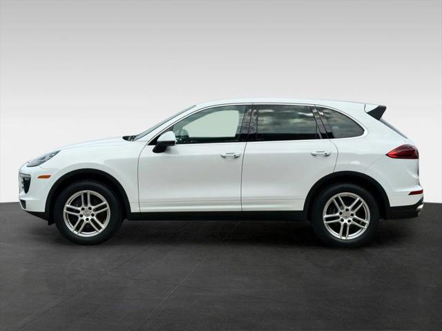 2016 Porsche Cayenne Base