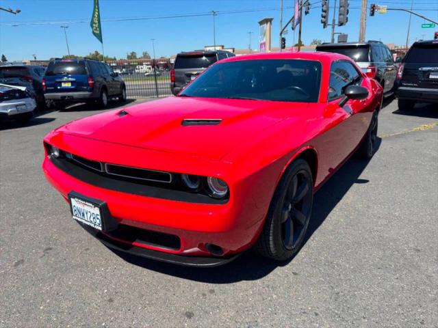 2015 Dodge Challenger SXT