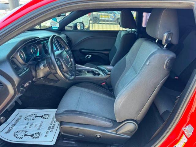 2015 Dodge Challenger SXT