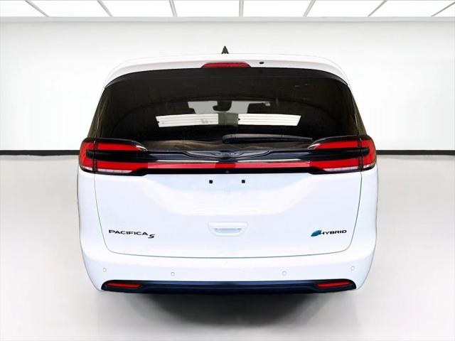 2024 Chrysler Pacifica Hybrid S Appearance Pkg