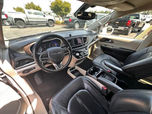 2019 Chrysler Pacifica Touring L