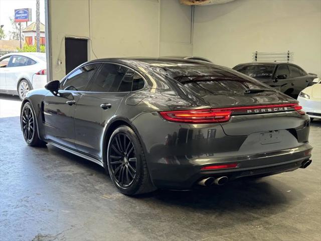 2019 Porsche Panamera E-Hybrid 4