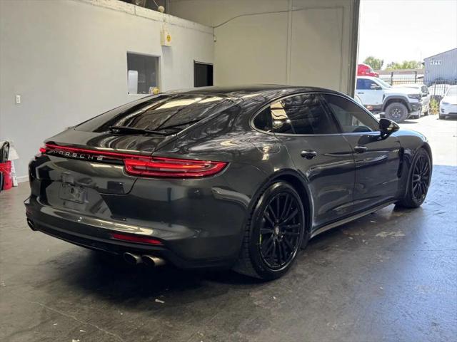 2019 Porsche Panamera E-Hybrid 4