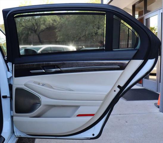 2017 Genesis G90 3.3T Premium