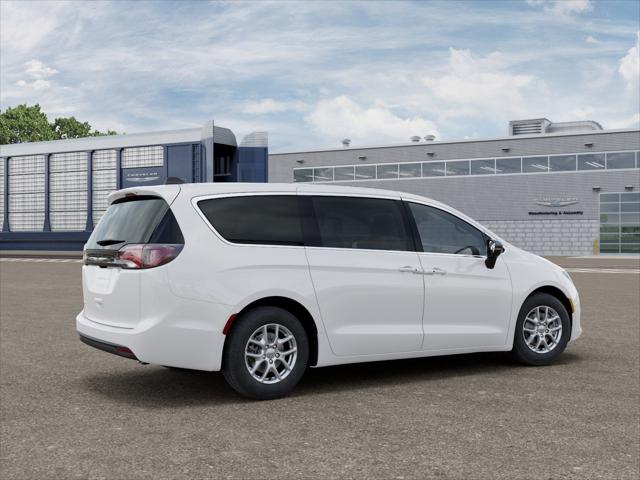 2027 Chrysler Pacifica LX