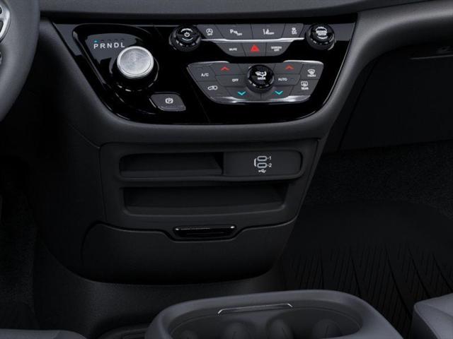 2027 Chrysler Pacifica LX