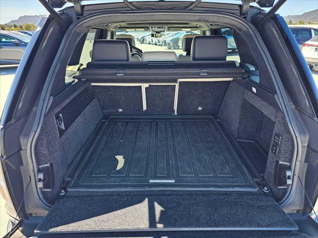 2020 Land Rover Range Rover P525 HSE